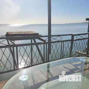 Дом 70м², 2-этажный, на длительный срок, 