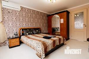 Дом 85м&sup2;, 2-этажный, посуточно, 