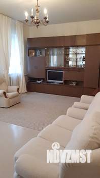 Дом 90м², 2-этажный, на длительный срок, 