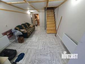 Дом 70м², 2-этажный, на длительный срок, 