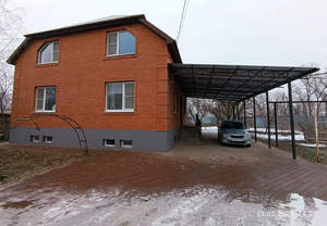 Дом 174м², 2-этажный, участок 15 сот.  