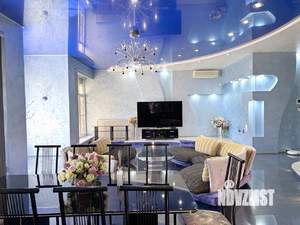 Дом 286м², 2-этажный, участок 10 сот.  