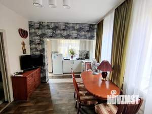 Дом 58м², 2-этажный, участок 6 сот.  