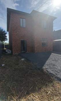 Дом 159м&sup2;, 2-этажный, участок 3 сот.  