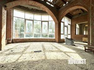 Дом 250м&sup2;, 3-этажный, участок 3 сот.  