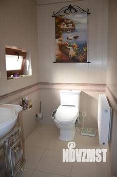 Дом 190м&sup2;, 2-этажный, участок 8 сот.  