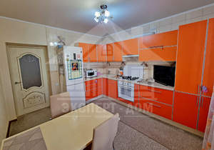 Дом 128м&sup2;, 2-этажный, участок 3 сот.  