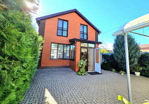 Дом 94м&sup2;, 2-этажный, участок 2 сот.  