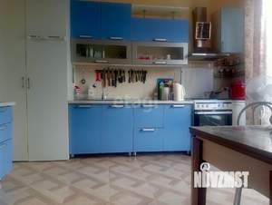 Дом 120м&sup2;, 2-этажный, участок 6 сот.  