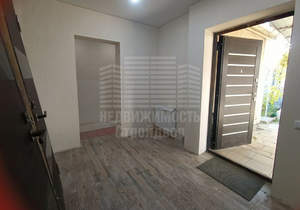 Дом 112м&sup2;, 2-этажный, участок 6 сот.  