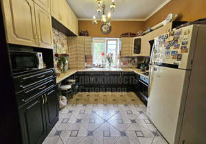 Дом 152м², 2-этажный, участок 6 сот.  