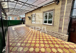 Дом 136м&sup2;, 2-этажный, участок 6 сот.  