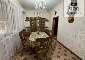 Дом 250м², 3-этажный, участок 6 сот.  