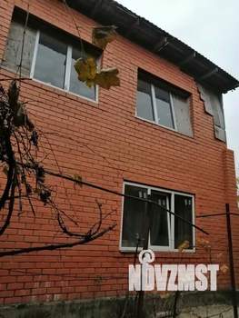 Дом 300м², 2-этажный, участок 6 сот.  