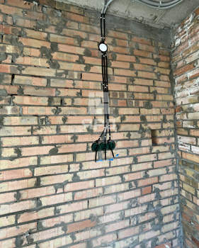 Дом 105м&sup2;, 2-этажный, участок 4 сот.  