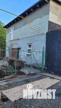 Дом 200м&sup2;, 2-этажный, участок 4 сот.  