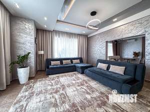 Дом 330м², 2-этажный, участок 8 сот.  