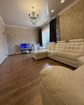 Дом 125м&sup2;, 2-этажный, участок 3 сот.  