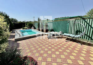 Дом 136м&sup2;, 2-этажный, участок 6 сот.  