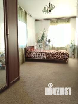 Дом 170м², 2-этажный, участок 3 сот.  