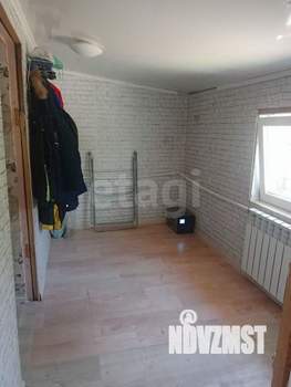 Дом 94м&sup2;, 2-этажный, участок 3 сот.  