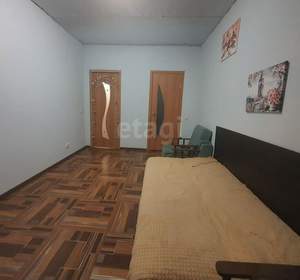 Дом 266м&sup2;, 3-этажный, участок 9 сот.  