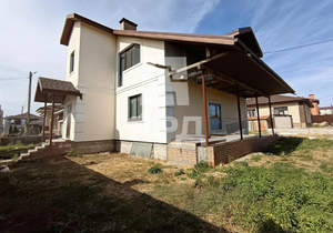 Дом 218м², 2-этажный, участок 6 сот.  