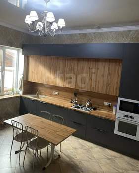Дом 150м², 1-этажный, участок 6 сот.  