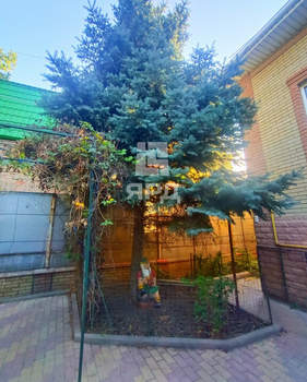 Дом 320м², 2-этажный, участок 5 сот.  