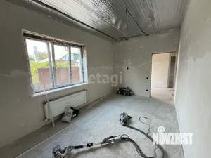 Дом 100м&sup2;, 1-этажный, участок 4 сот.  