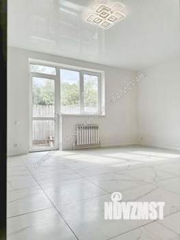 Дом 104м², 2-этажный, участок 3 сот.  