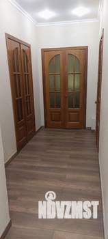 Дом 183м², 2-этажный, участок 5 сот.  