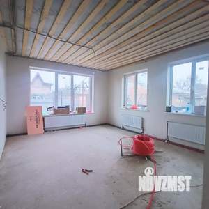Дом 140м², 2-этажный, участок 6 сот.  