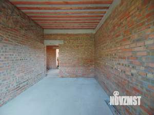 Дом 205м&sup2;, 2-этажный, участок 6 сот.  