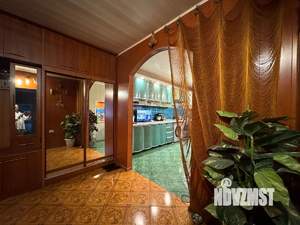 Дом 120м², 2-этажный, участок 4 сот.  