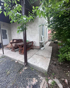 Дом 128м², 2-этажный, участок 9 сот.  