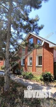 Дом 188м², 2-этажный, участок 5 сот.  