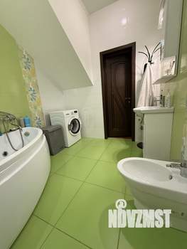 Дом 125м², 2-этажный, участок 3 сот.  