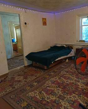 Дом 246м&sup2;, 2-этажный, участок 4 сот.  