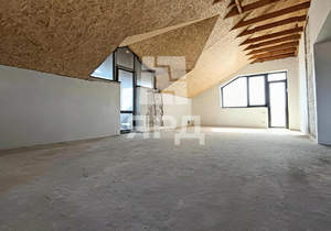 Дом 218м², 2-этажный, участок 6 сот.  