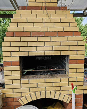 Дом 152м&sup2;, 2-этажный, участок 6 сот.  