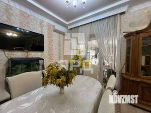 Дом 145м², 2-этажный, участок 5 сот.  