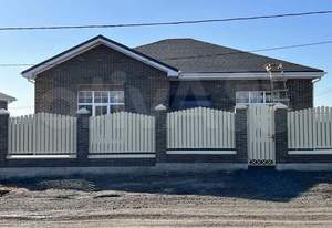 Дом 168м&sup2;, 2-этажный, участок 4 сот.  