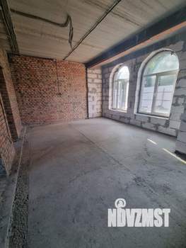 Дом 158м², 2-этажный, участок 5 сот.  