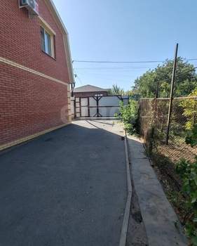 Дом 152м², 2-этажный, участок 6 сот.  