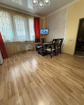 Дом 125м&sup2;, 2-этажный, участок 3 сот.  