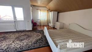 Дом 262м&sup2;, 3-этажный, участок 3 сот.  