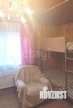 Дом 52м&sup2;, 2-этажный, участок 1 сот.  