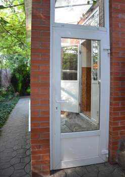 Дом 200м², 2-этажный, участок 9 сот.  