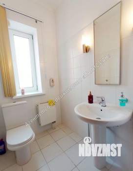 Дом 162м², 2-этажный, участок 2 сот.  